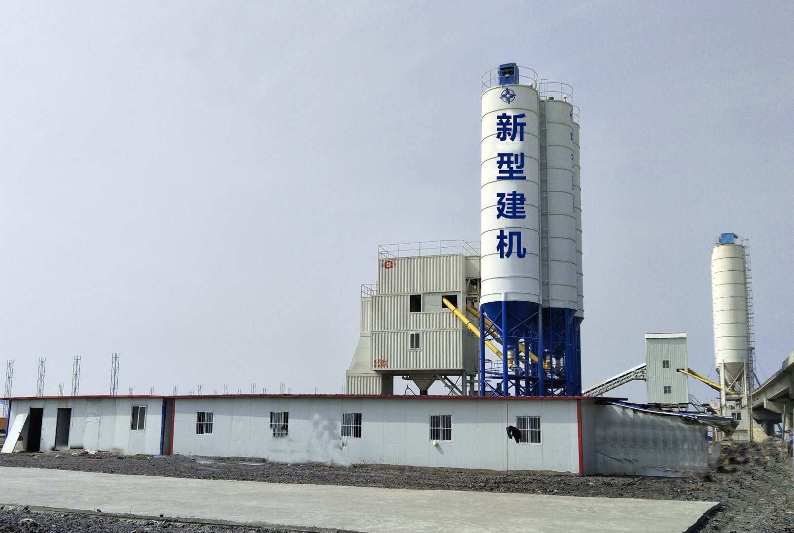 新型建機(jī) 新型建機(jī)